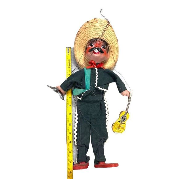 Vintage Mexican Marionette String Puppet With Sombrero & Guitar Hombre READ - Picture 3 of 10
